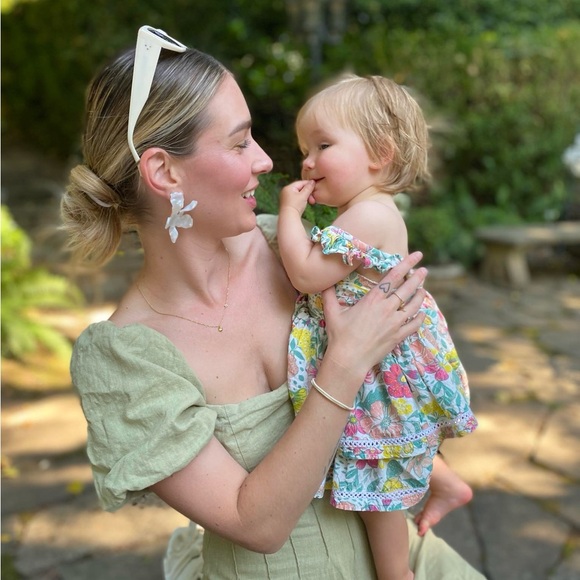 Meet your Posher, Anna - Picture 3 of 5